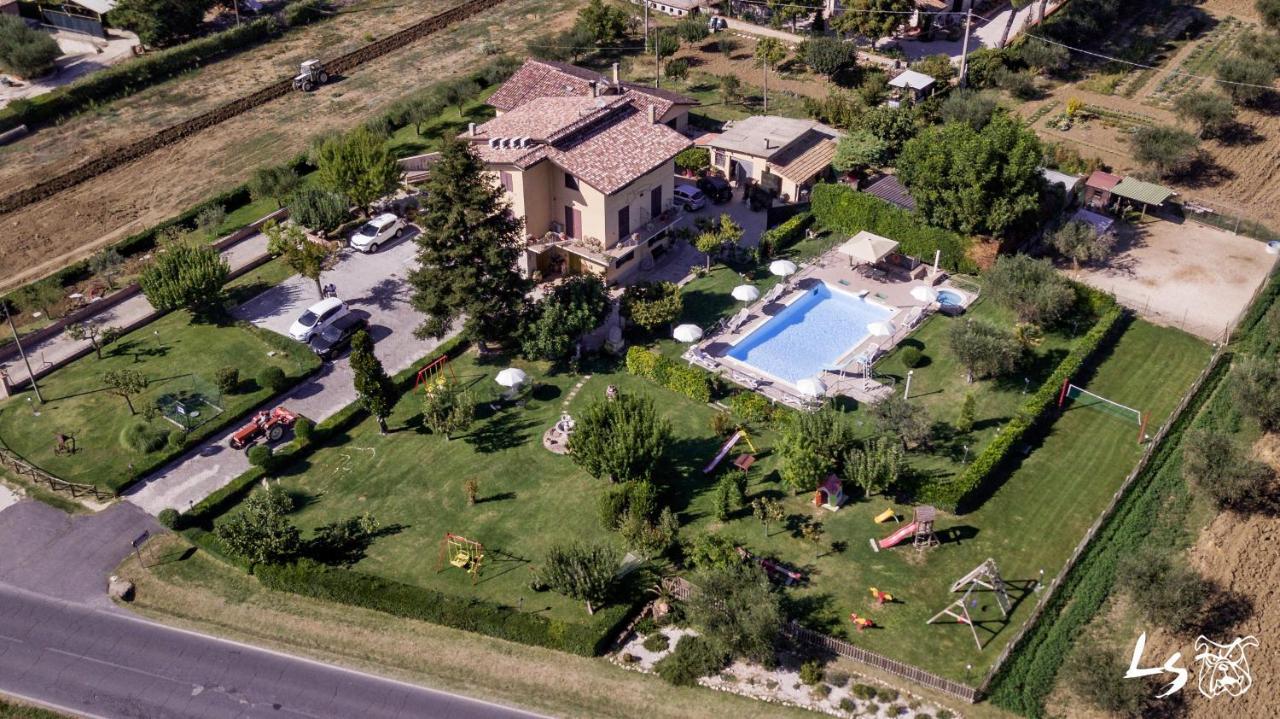 Agriturismo Il Girasole Asyż Zewnętrze zdjęcie